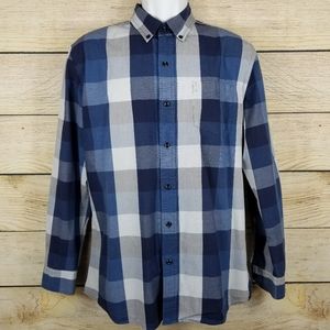 Chaps blue plaid button-down shirt long sleeves